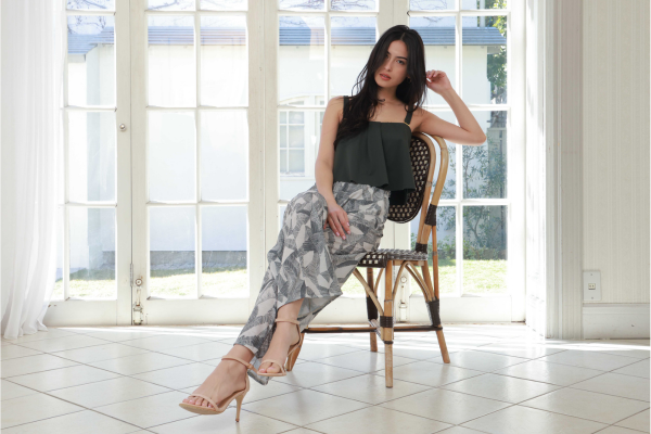 <span>▲カバーアップ出来るリゾートアイテム▲</span>カバーアップにお役立ち！ビーチやプールでのコーディネートに活躍できる便利なリゾートウェアを豊富にご用意！